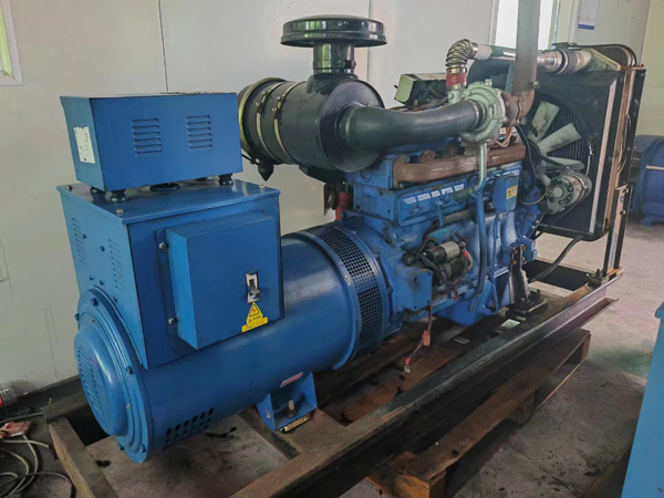 华池100kW柴油发电机组使用多级机油有哪些优缺点？